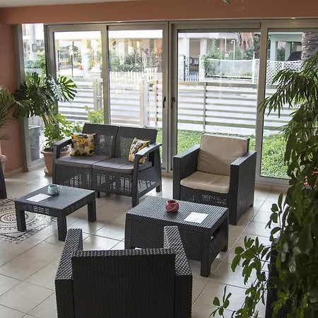 Four Seasons 2 * Paralia Katerinis