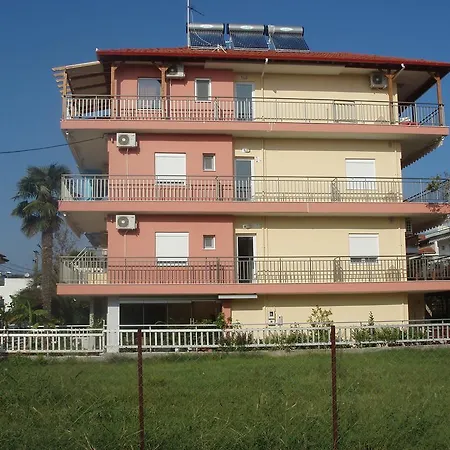 Four Seasons 2 Apartman