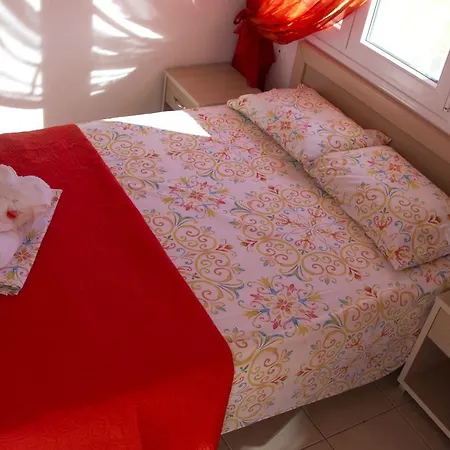 Four Seasons 2 * Paralía