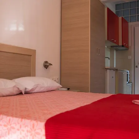 Four Seasons 2 Apartman *