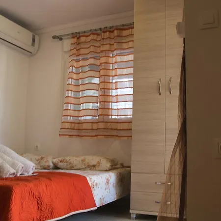 Four Seasons 2 * Paralía