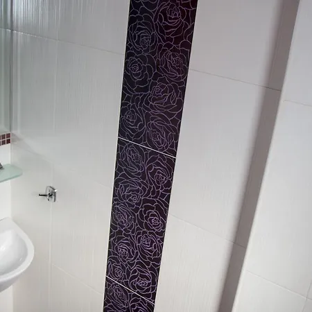 Four Seasons 2 Apartman Paralía