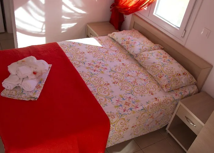 Four Seasons 2 * Paralía