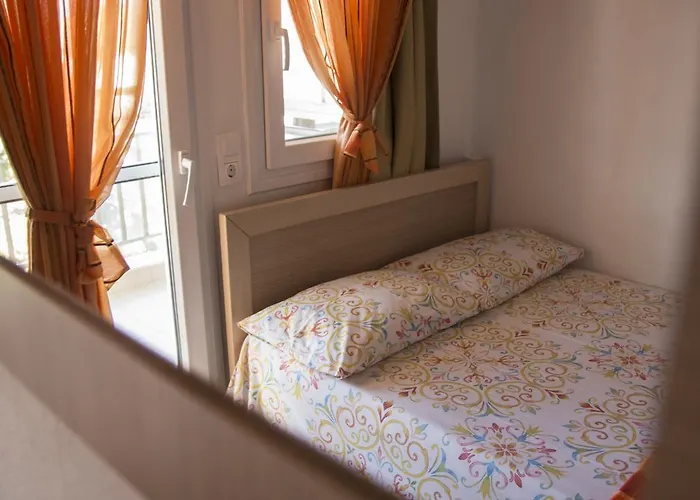 Four Seasons 2 Apartamento Paralía