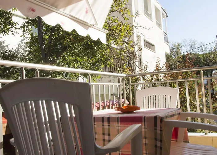 Four Seasons 2 Apartamento *