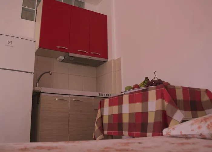 Four Seasons 2 * Paralía