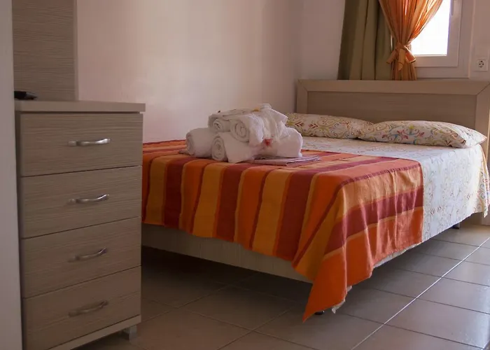 Apartamento Four Seasons 2 *