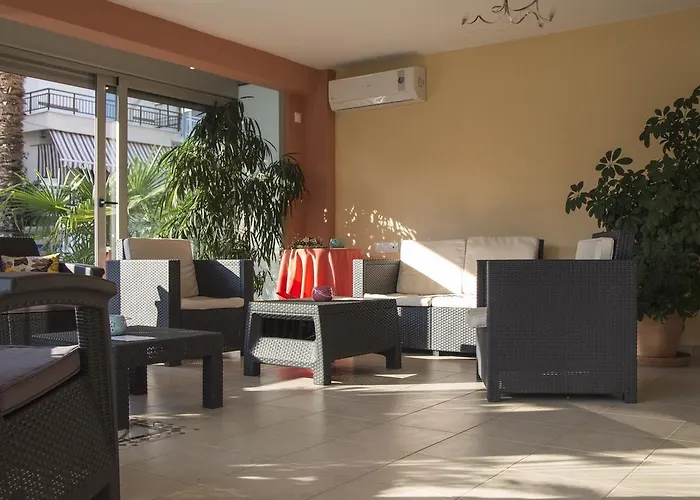 Four Seasons 2 Paralía